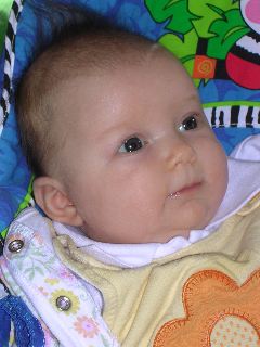 Agathe 1 mois 4
